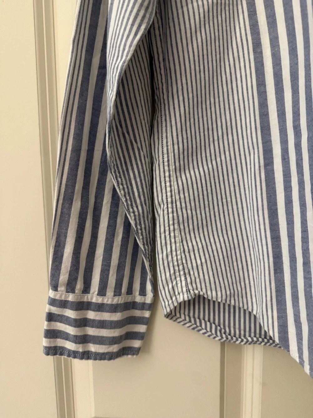 💜J.Crew Slim Broken-In Oxford Shirt – Blue & White | Size M